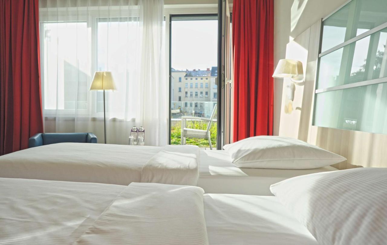 Park Inn By Radisson Linz Esterno foto