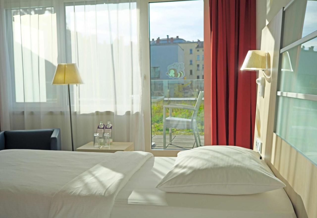 Park Inn By Radisson Linz Esterno foto