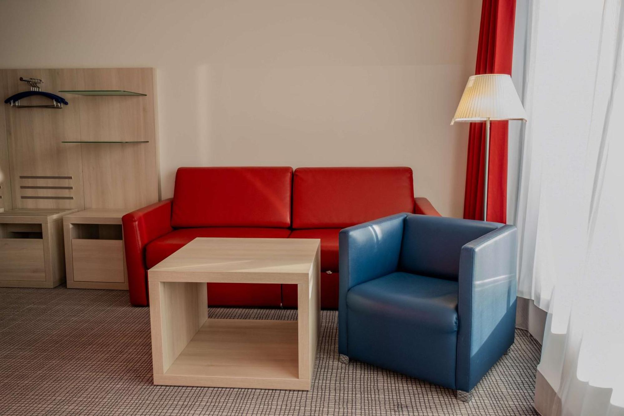Park Inn By Radisson Linz Esterno foto