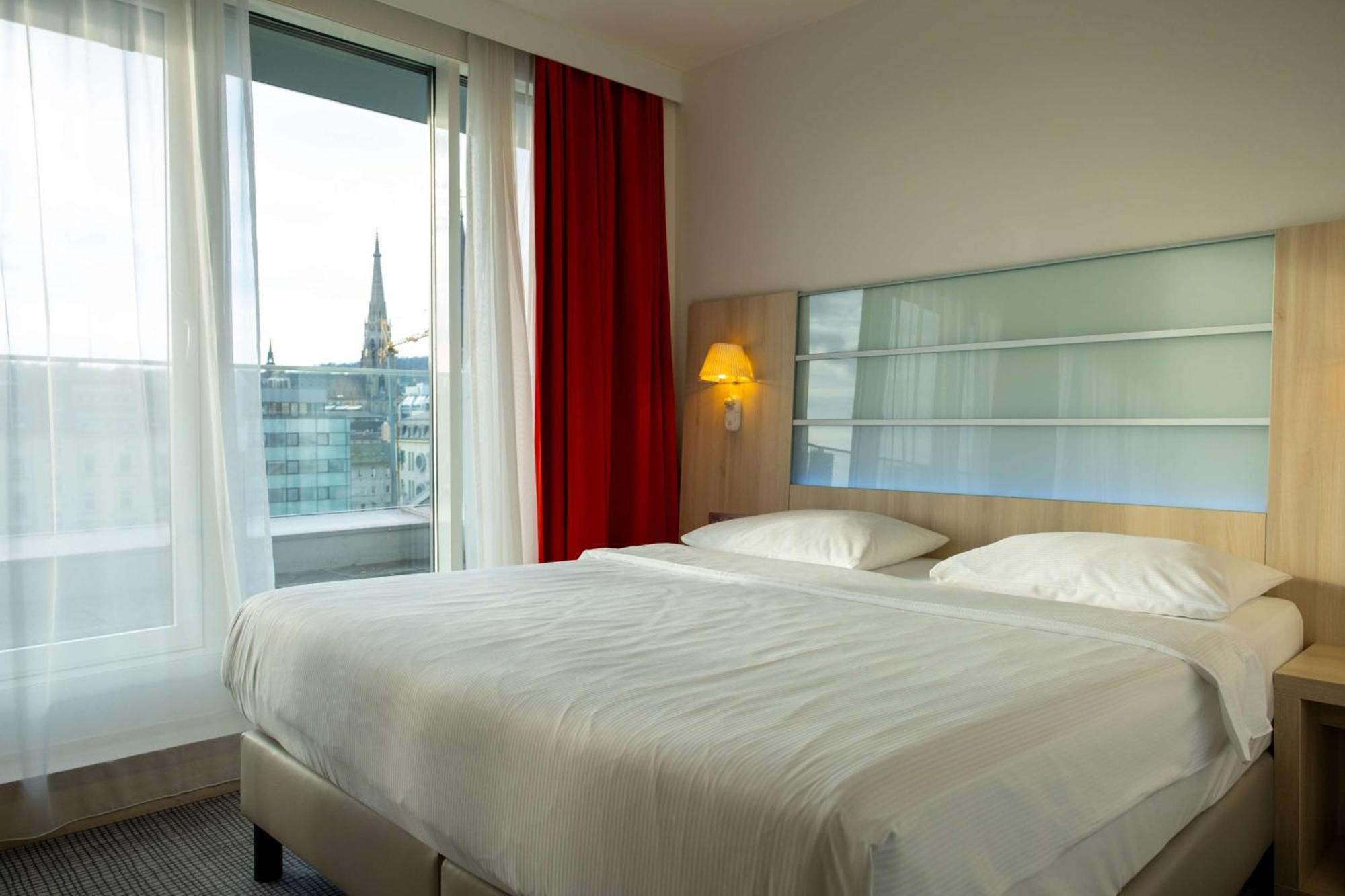 Park Inn By Radisson Linz Esterno foto