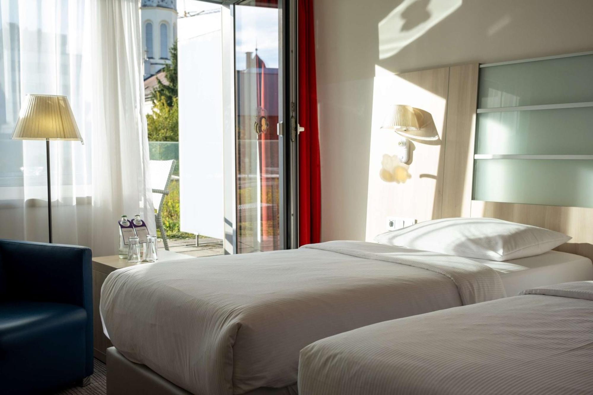 Park Inn By Radisson Linz Esterno foto