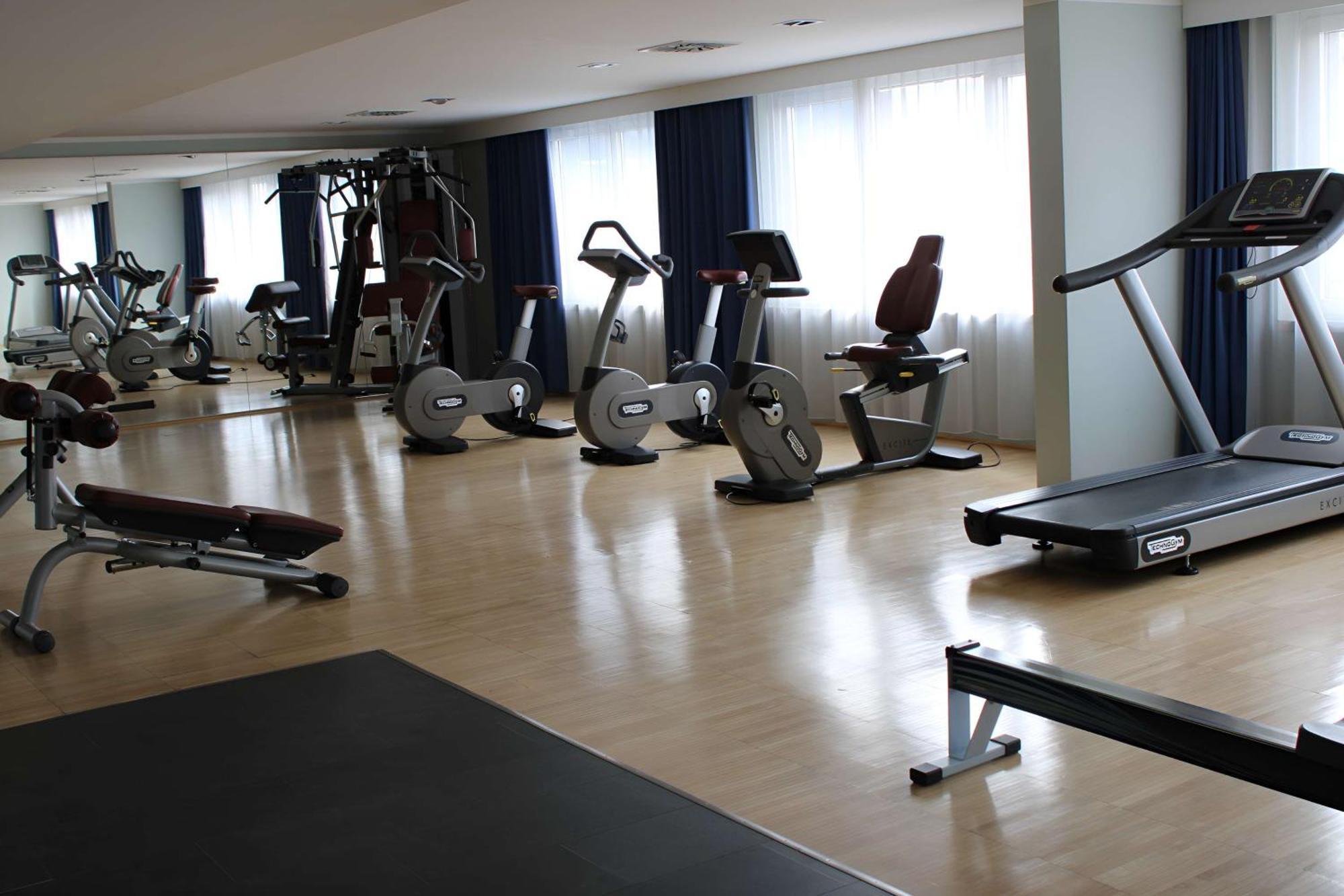 Park Inn By Radisson Linz Esterno foto
