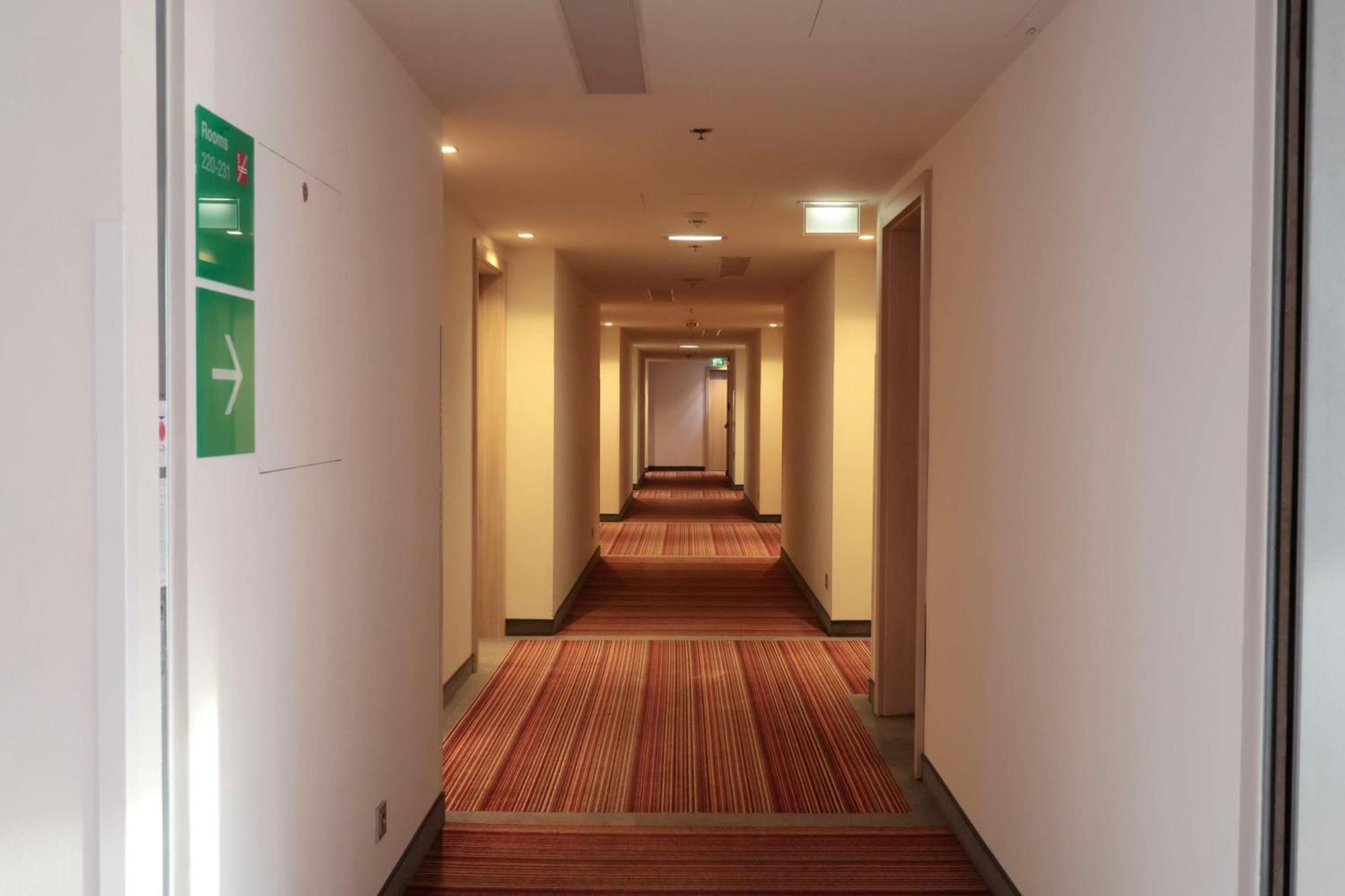 Park Inn By Radisson Linz Esterno foto