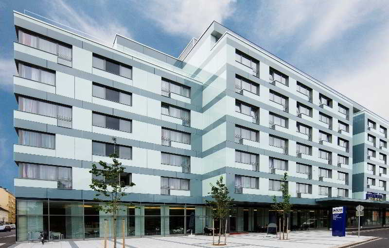 Park Inn By Radisson Linz Esterno foto