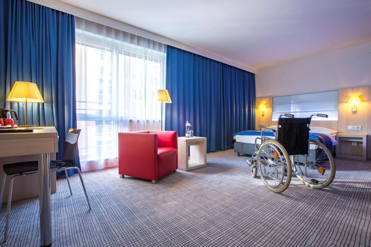 Park Inn By Radisson Linz Esterno foto